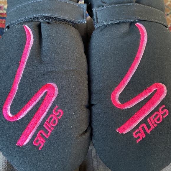 Seirus Powder Cowhide Mittens - Picture 6 of 9